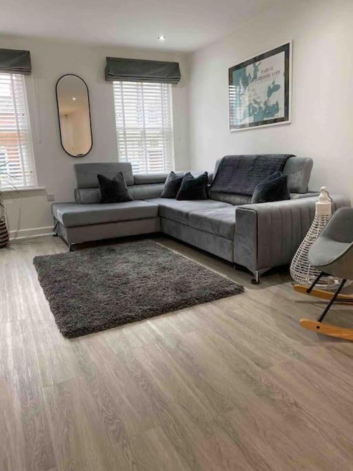 Luxury Town Centre Apartment Walking Distance To Rsc Theatre Stratford-upon-Avon Eksteriør bilde
